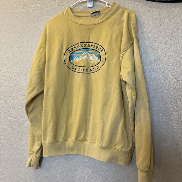 Breckenridge Colorado Sweatshirt Crewneck Embroidered Yellow Medium Unisex - Picture 1 of 4